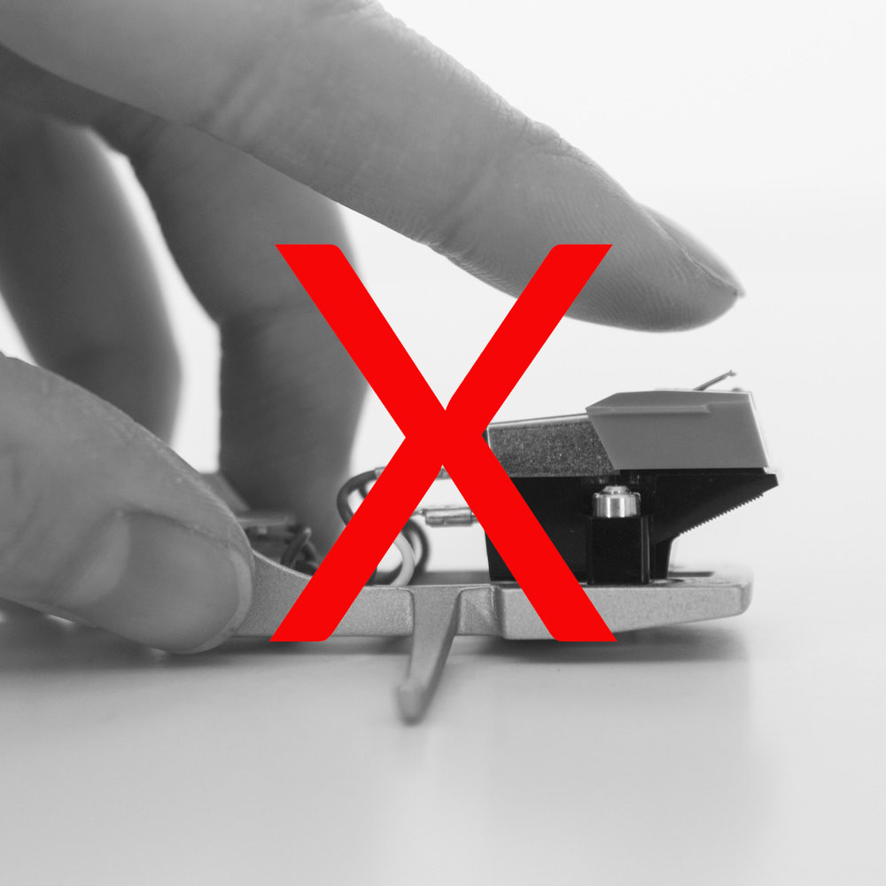 How to change the Stylus on your AudioTechnica LP5, LP120 or LP1240